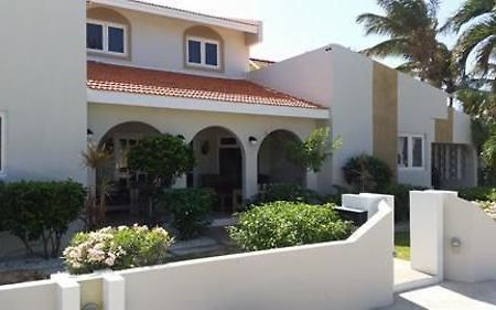 Bubali Villa & Apartments Extérieur photo