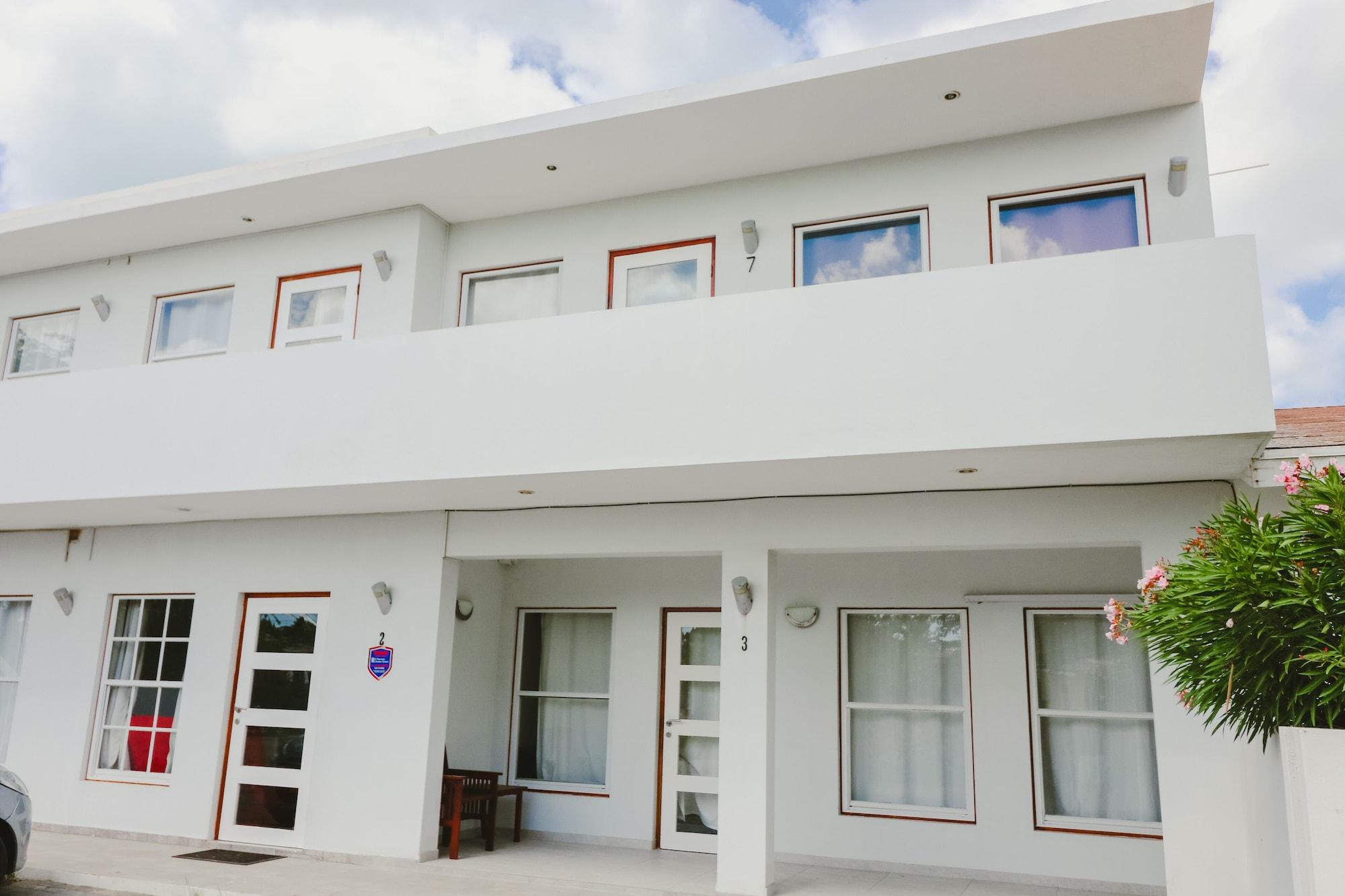 Bubali Villa & Apartments Extérieur photo