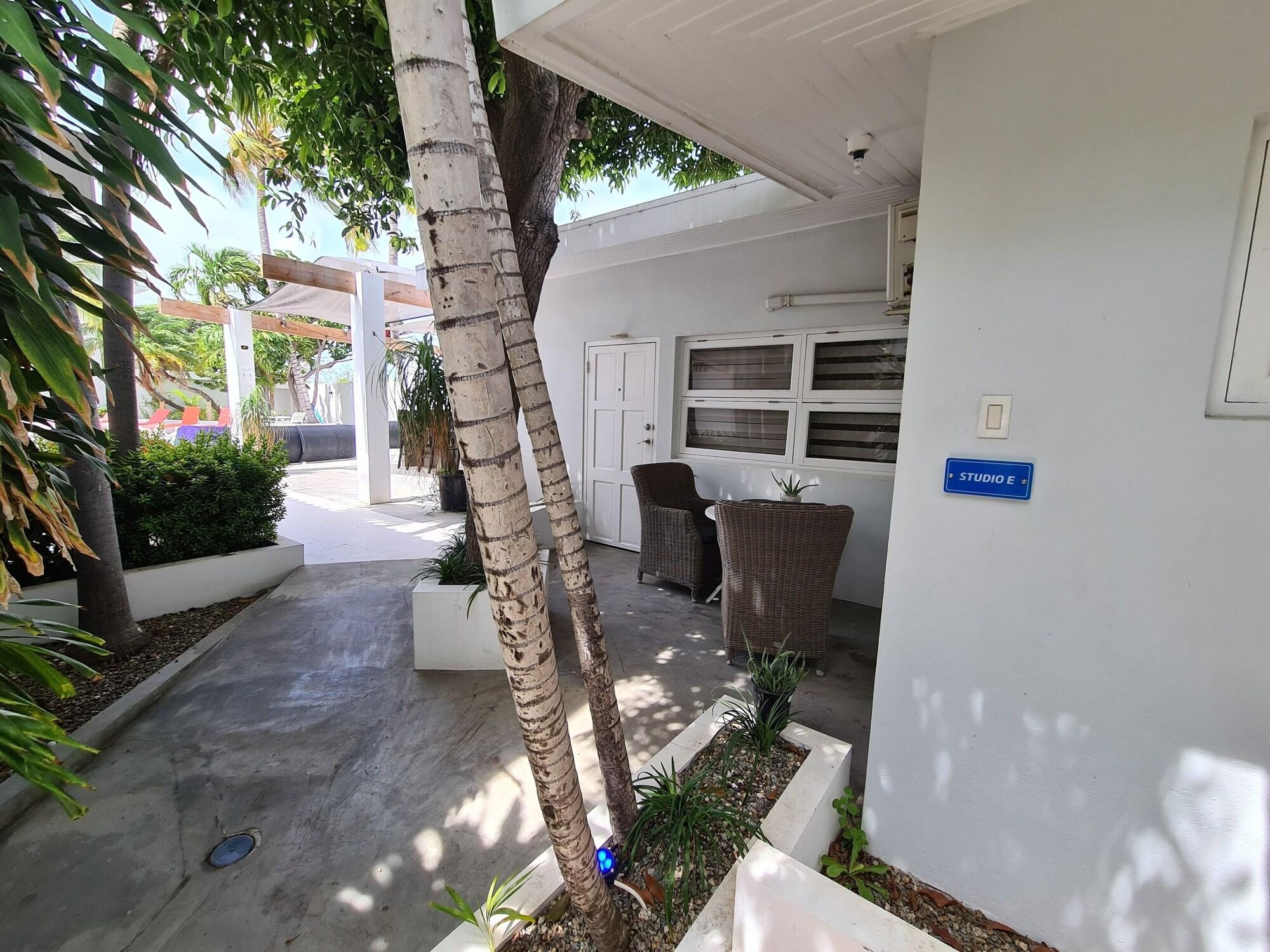 Bubali Villa & Apartments Extérieur photo